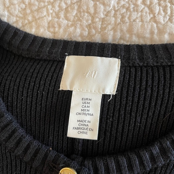 H&M Rib Knit Button-Front Dress - Picture 4 of 6